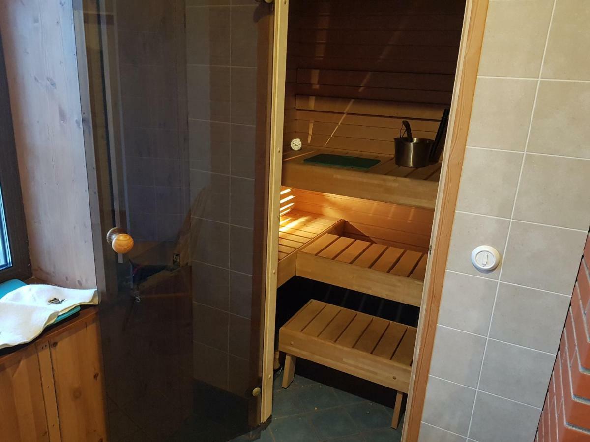 Soomaa Water Camp Hotel Jõesuu Buitenkant foto
