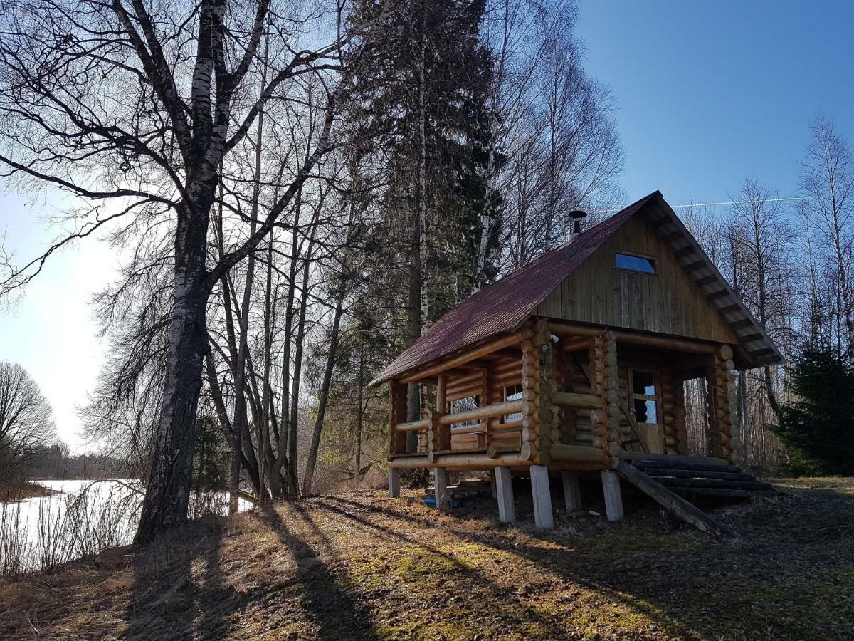 Soomaa Water Camp Hotel Jõesuu Buitenkant foto