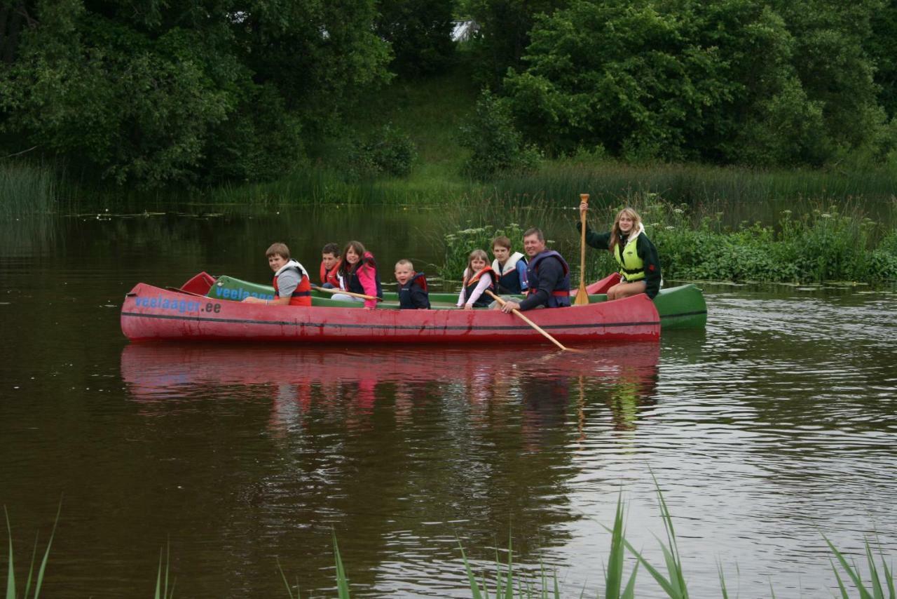 Soomaa Water Camp Hotel Jõesuu Buitenkant foto
