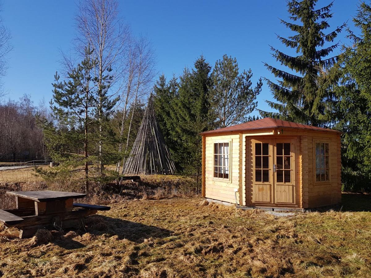 Soomaa Water Camp Hotel Jõesuu Buitenkant foto
